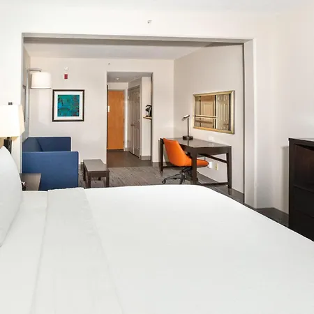 Holiday Inn Express & Suites Jacksonville Airport By Ihg-3